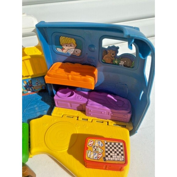 Fisher Price Little People 2015 Songs & Sounds Camper Van Foldable RV Working! - Picture 6 of 13
